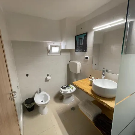 Blanda House Apartament *