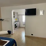 Blanda House Apartman Taranto